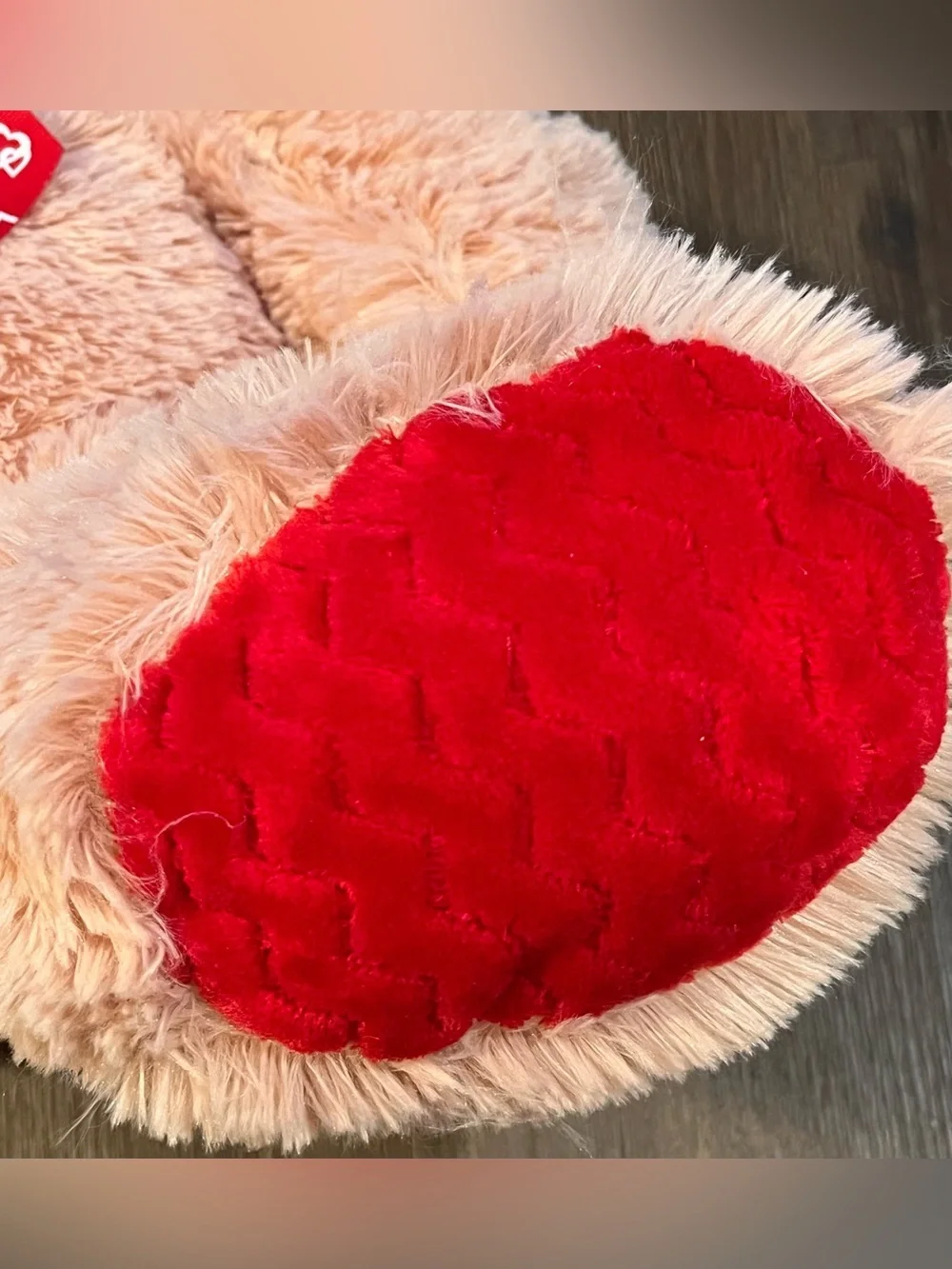 Hugfun chevron feet plush soft pink